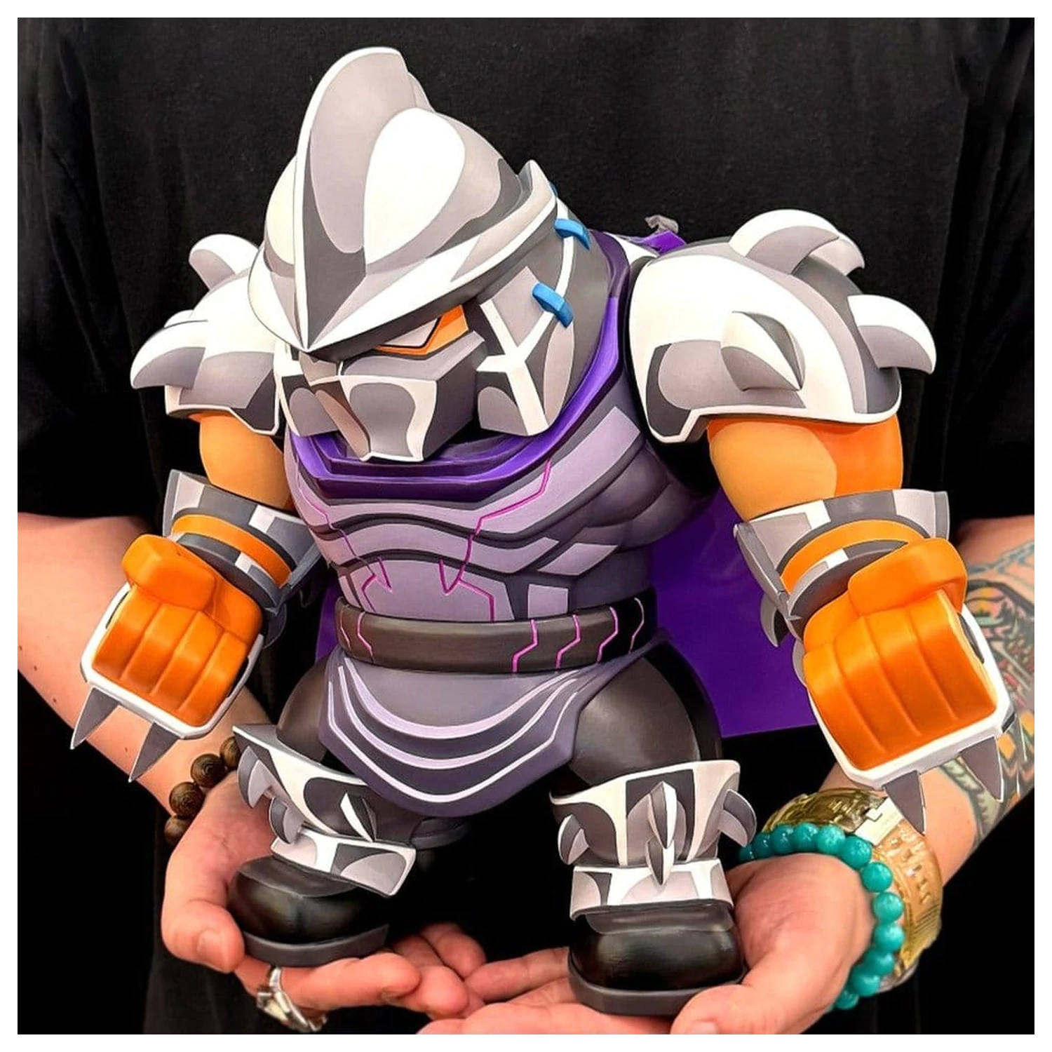 Teenage Mutant Ninja Turtles Bulkyz Vinilna figura Shredder 34 cm fotografija izdelka