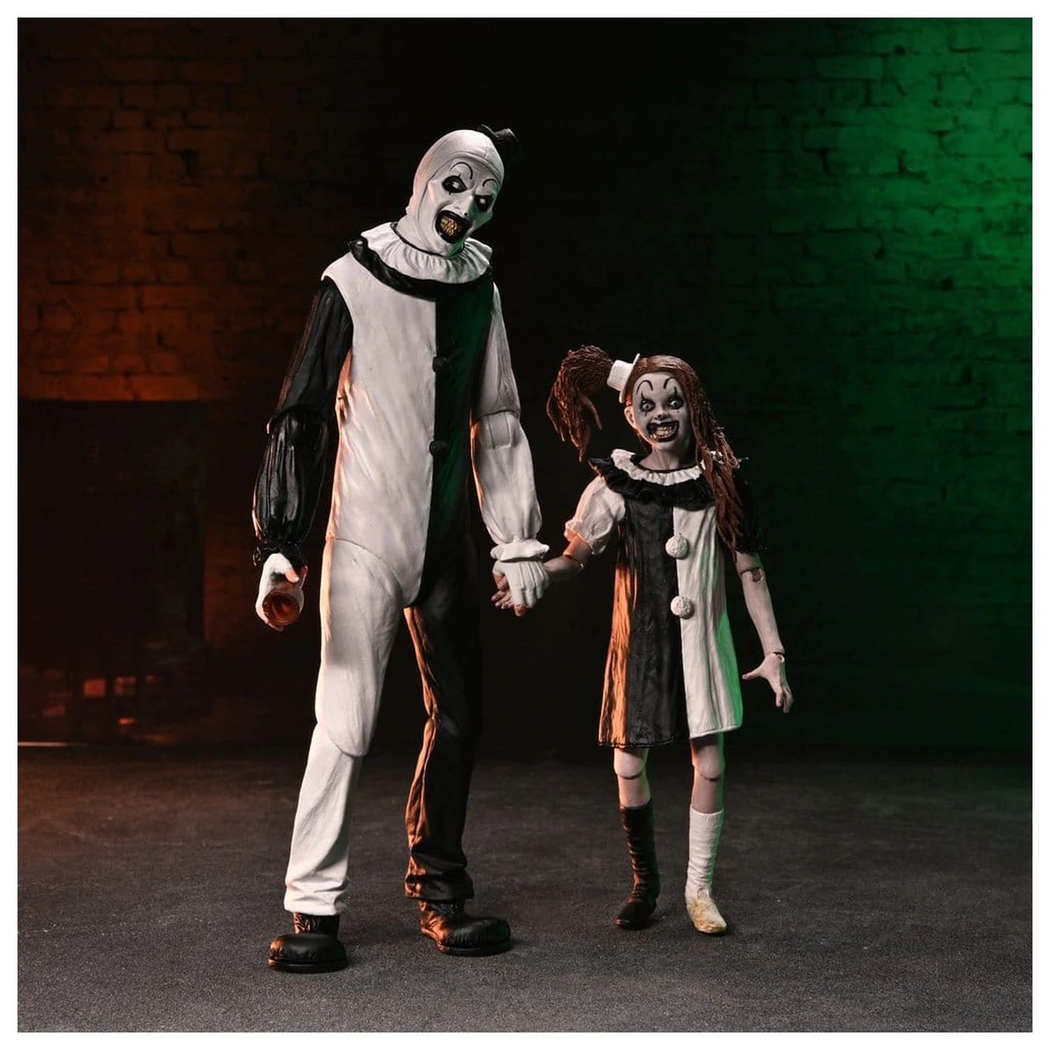 Terrifier 2 Dvojni paket akcijskih figur Ultimate Art the Clown & Little Pale Girl 18 cm fotografija izdelka