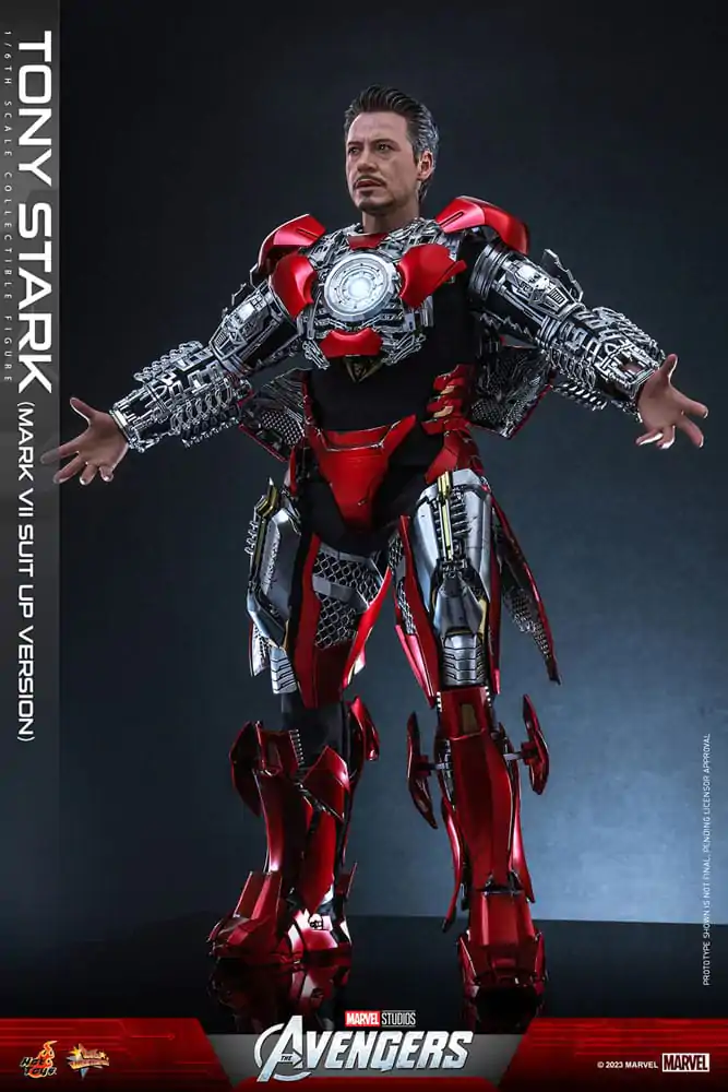 The Avengers Movie Masterpiece akcijska figura 1/6 Tony Stark (Mark VII Suit-Up Version) 31 cm fotografija izdelka