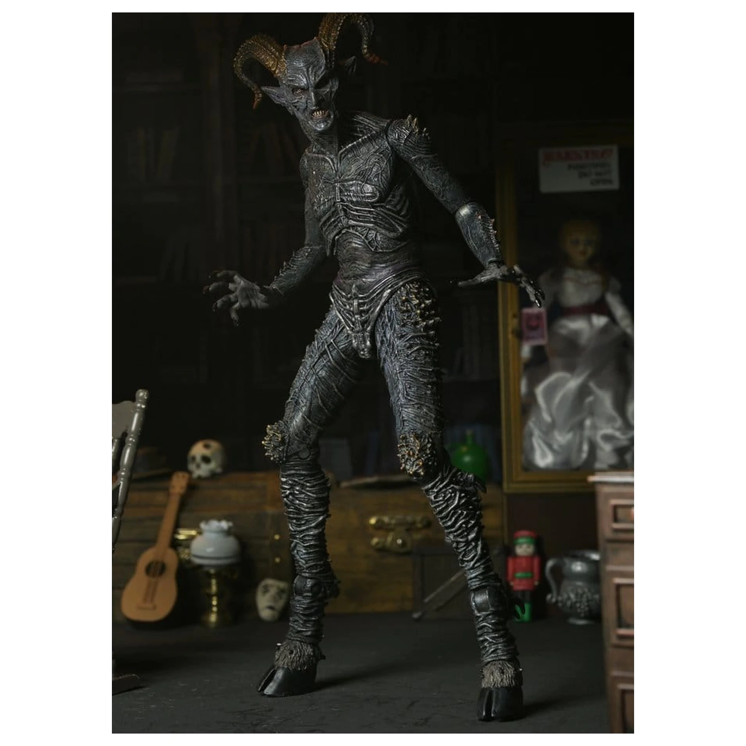 The Conjuring Universe figura Ultimate Malthus the Demon 18 cm fotografija izdelka