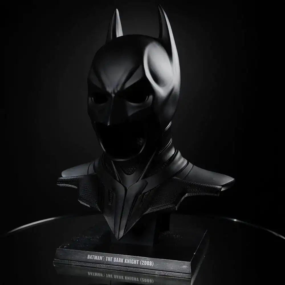 The Dark Knight DC Direct replika 1/1 Batman Cowl 54 cm fotografija izdelka