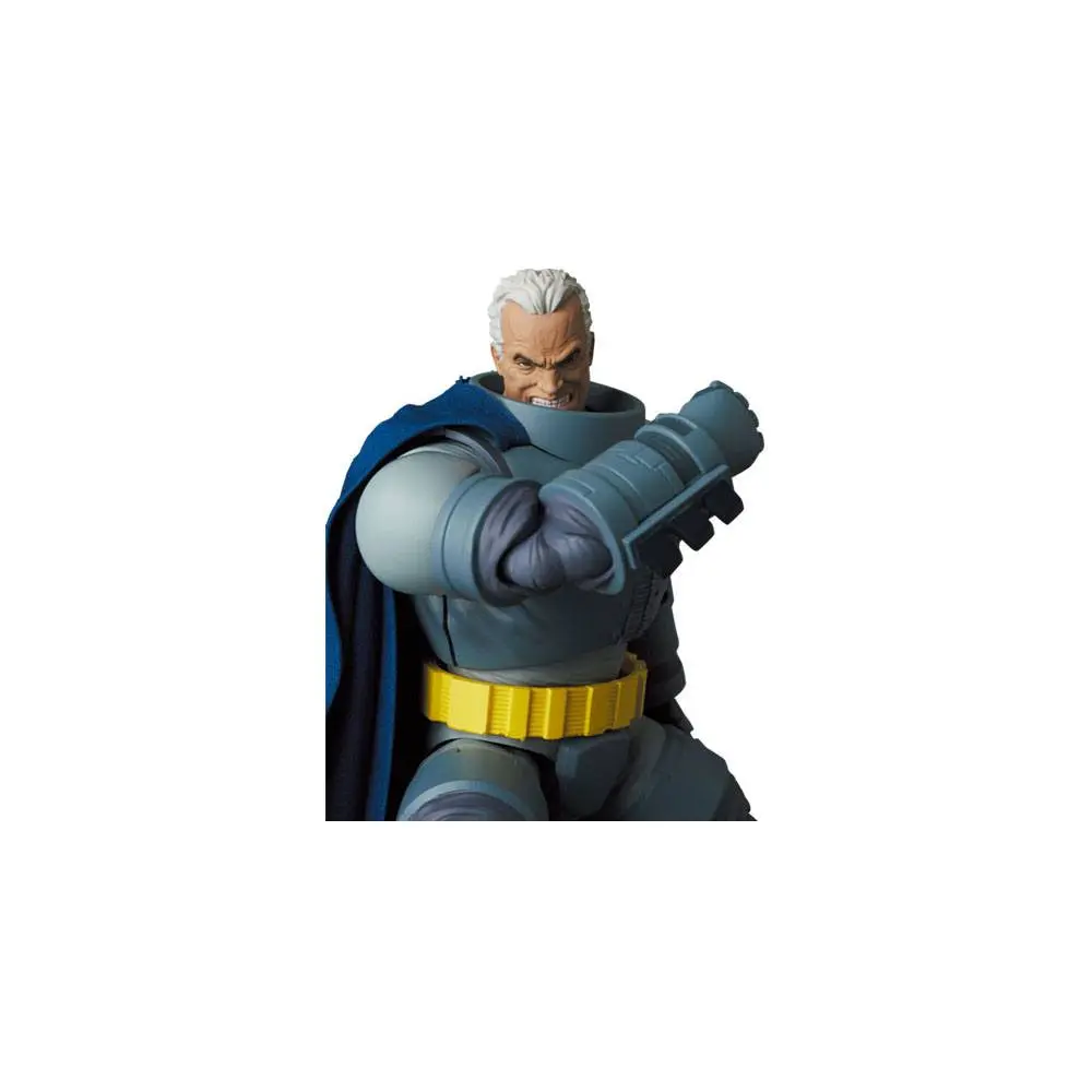 Batman MAFEX akcijska figura Armored Batman (TDKR) 16 cm (re-run) fotografija izdelka