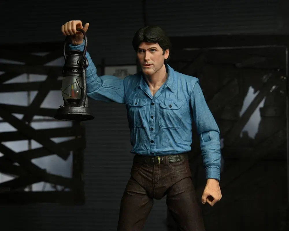 The Evil Dead akcijska figura Ultimate Ash 18 cm fotografija izdelka