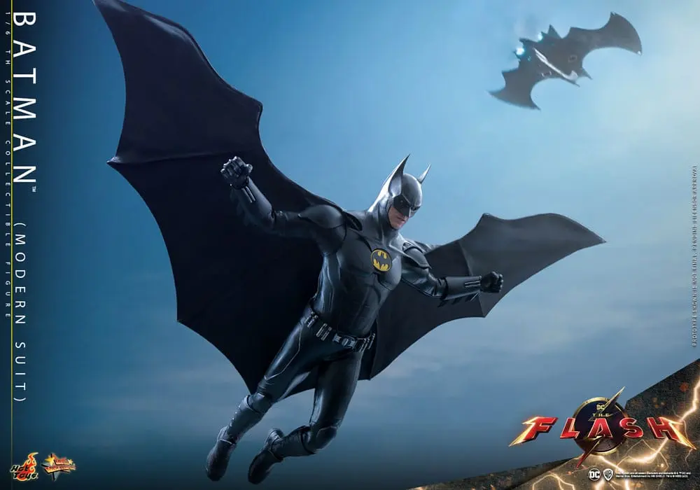 The Flash Movie Masterpiece akcijska figura 1/6 Batman (Modern Suit) 30 cm fotografija izdelka