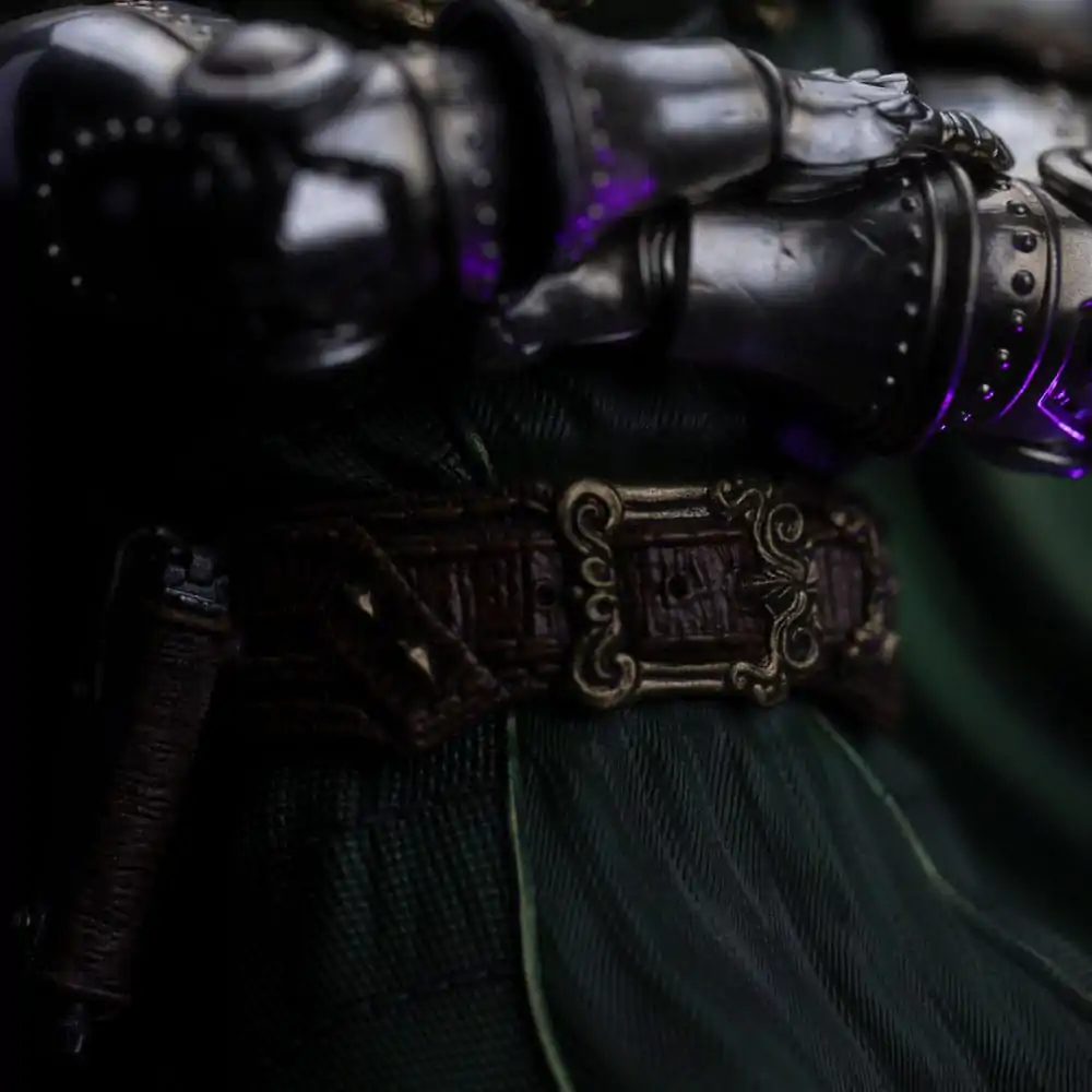 The Infinity Gauntlet Marvel Legends Diorama Kip 1/10 Doctor Doom Deluxe Edition 42 cm fotografija izdelka