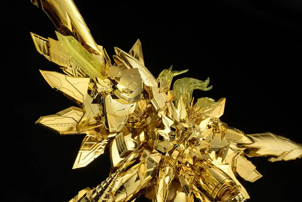 The King of Braves GaoGaiGar Amakunitech Plastični model komplet Genesic Gaogaigar The Golden Destroyer 18 cm fotografija izdelka