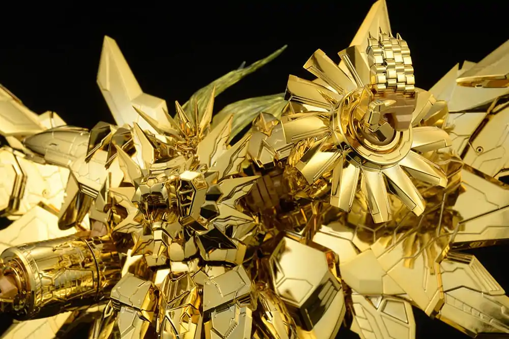 The King of Braves GaoGaiGar Amakunitech Plastični model komplet Genesic Gaogaigar The Golden Destroyer 18 cm fotografija izdelka