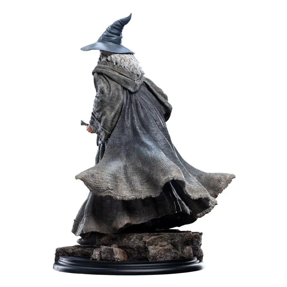 Kip Gospodar prstanov 1/6 Gandalf the Grey Pilgrim (Classic Series) 36 cm fotografija izdelka