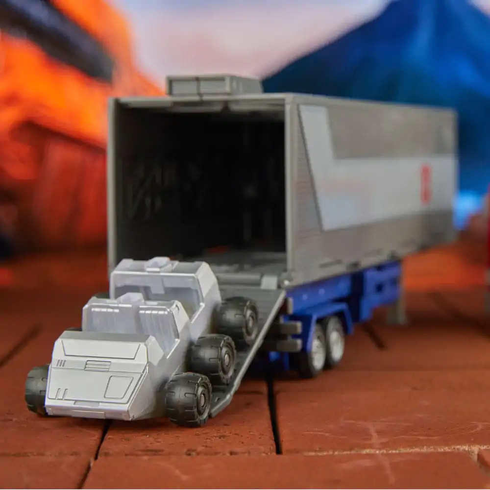 The Transformers: The Movie Generations Studio Series Commander Class Akcijska figura Optimus Prime 18 cm fotografija izdelka