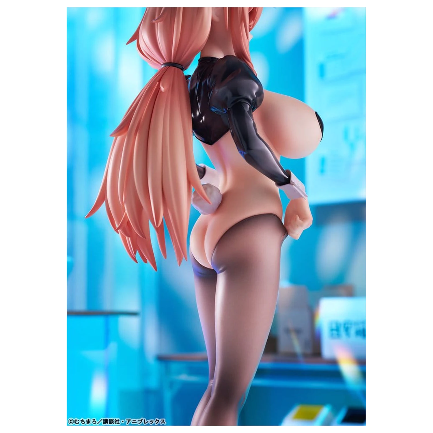 Tudi v študentski organizaciji je luknja! PVC Figura 1/5 Komaro Michinoku Reverse Bunny Ver. 34 cm fotografija izdelka