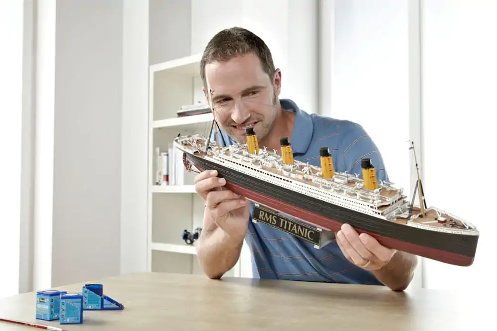 Komplet modela Titanic Darilni set 1/400 R.M.S. Titanic 100th Anniversary Edition 67 cm fotografija izdelka
