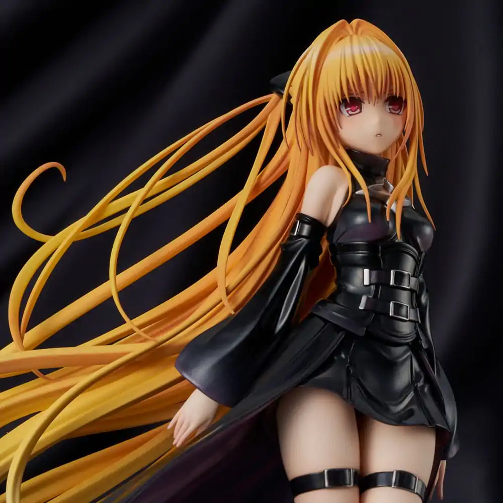 To Love-Ru Darkness PVC kip 1/6 Golden Darkness Black Trance Version 20 cm fotografija izdelka