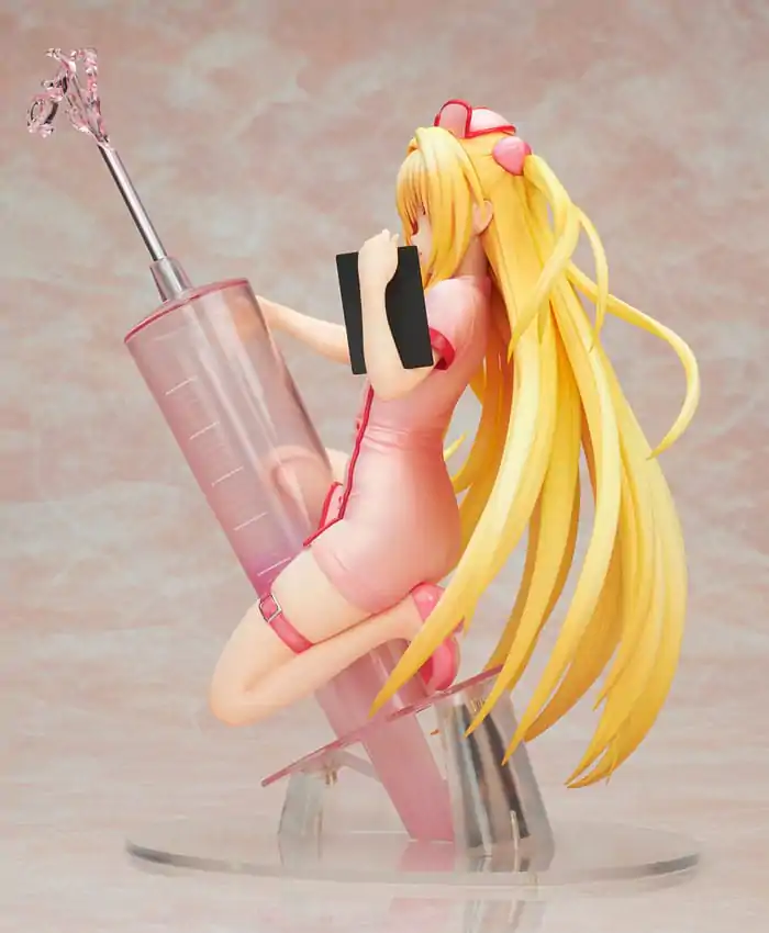 To Love-Ru Darkness Kip PVC 1/7 Golden Darkness Nurse Ver. 21 cm (ponatis) fotografija izdelka