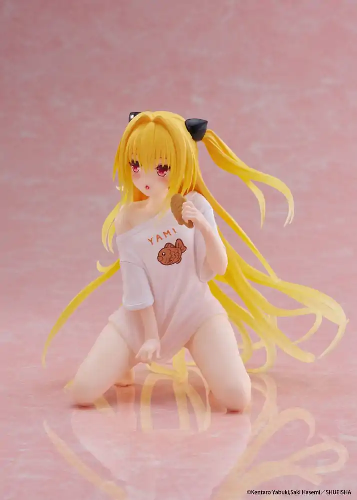 To Love-Ru Darkness PVC kip Namizna prikupna figura Golden Darkness Roomwear Ver. 13 cm fotografija izdelka