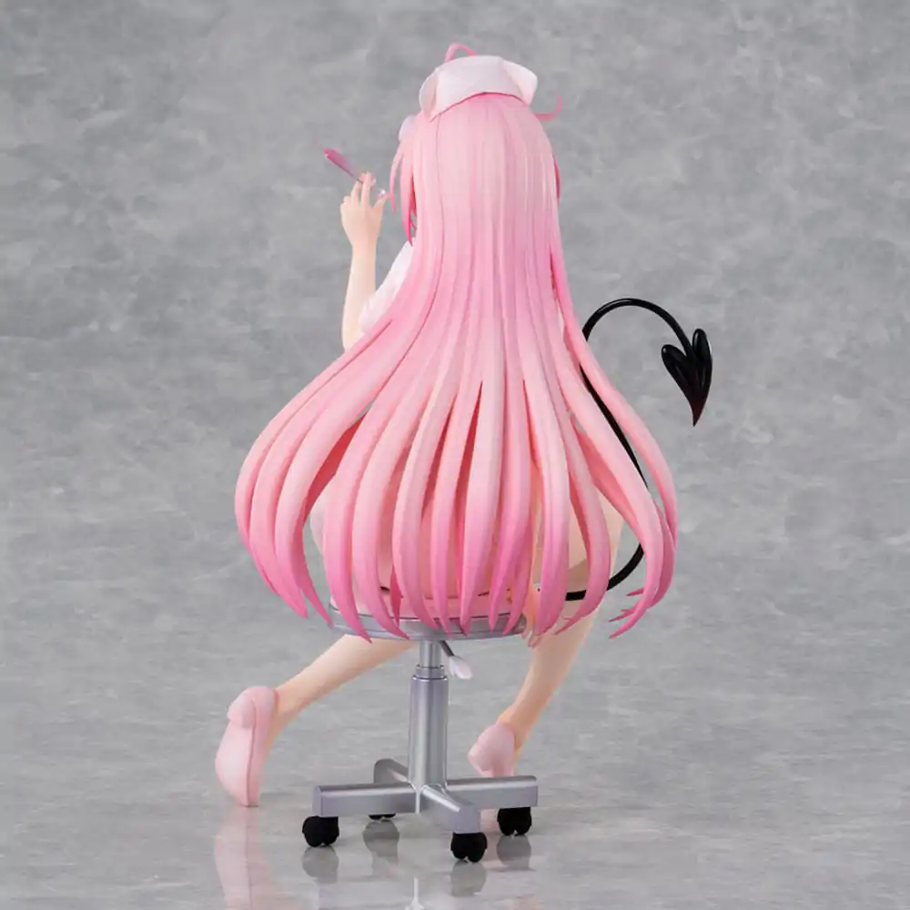 To Love-Ru Darkness Kip PVC Lara Satalin Deviluke Nurse Cos 26 cm fotografija izdelka