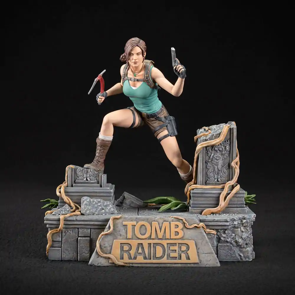 Tomb Raider PVC kip Lara Croft 24 cm fotografija izdelka