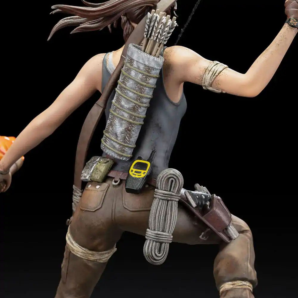 Tomb Raider PVC Kip Lara Croft Survivor Era 33 cm fotografija izdelka