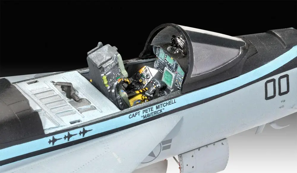 Top Gun: Maverick komplet modelov 1/48 Maverick´s F/A-18E Super Hornet 38 cm fotografija izdelka