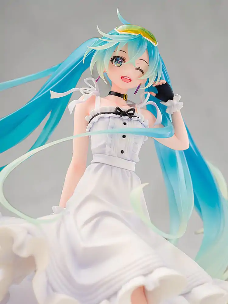 Hatsune Miku GT Project Original PVC Kip 1/7 Počitniški Stil Ver. 24 cm fotografija izdelka