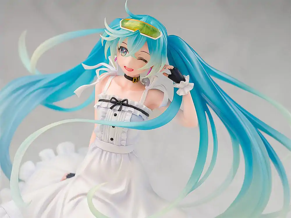 Hatsune Miku GT Project Original PVC Kip 1/7 Počitniški Stil Ver. 24 cm fotografija izdelka