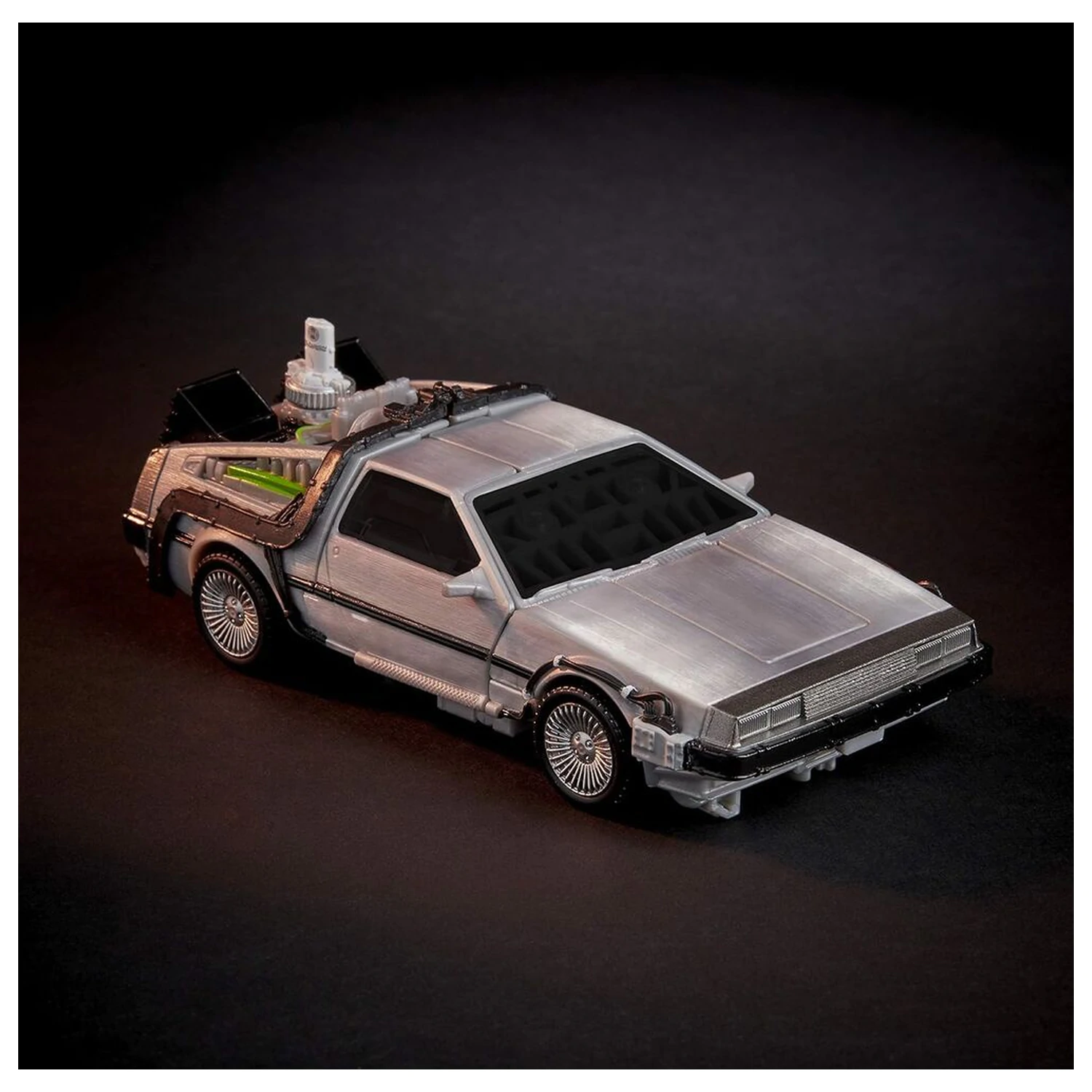 Transformers Back to the Future Delorean Gigawatt figura 14 cm fotografija izdelka