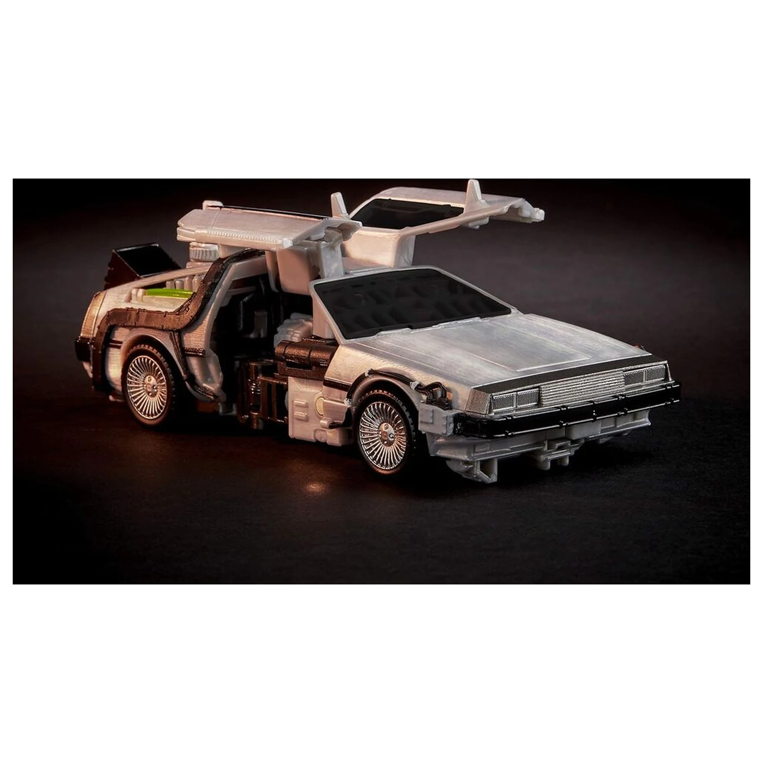 Transformers Back to the Future Delorean Gigawatt figura 14 cm fotografija izdelka