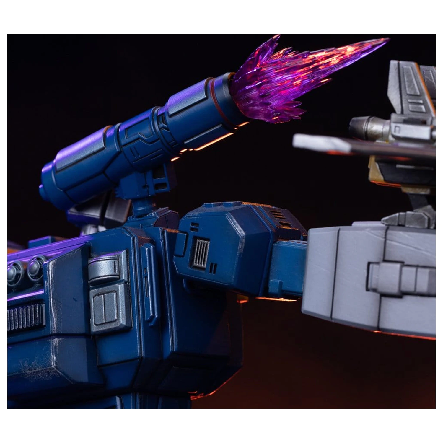 Transformers Demi Scale kip 1/20 Soundwave 29 cm fotografija izdelka