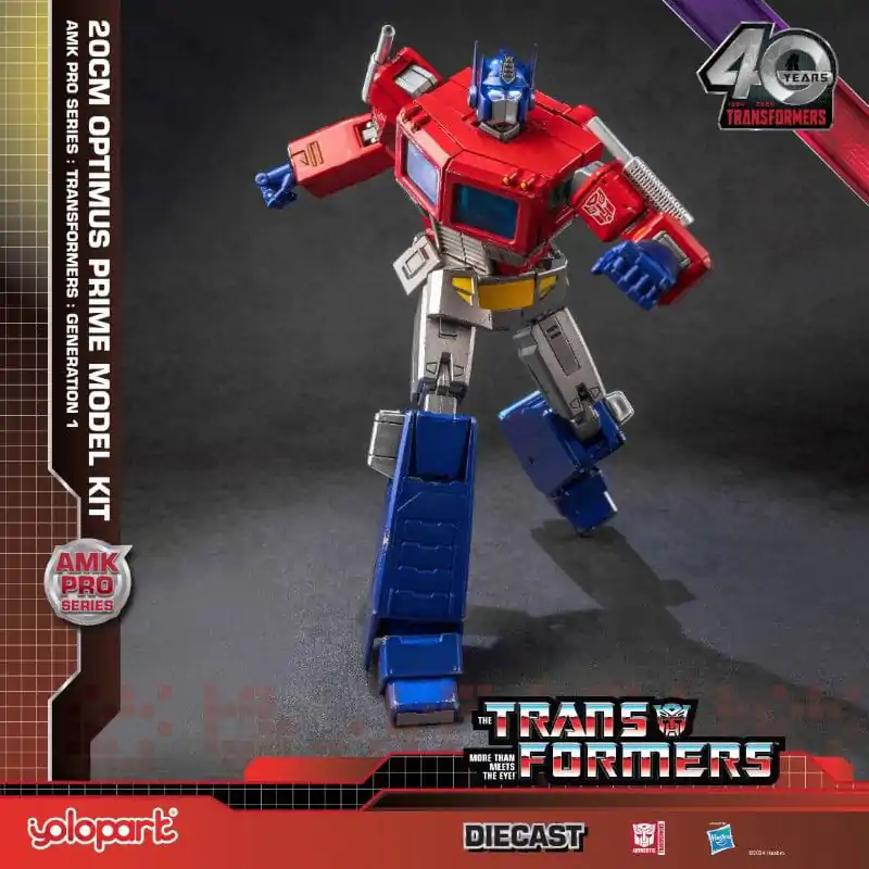 Transformers: Generation One AMK Pro Series Plastični Model Komplet Optimus Prime 20 cm fotografija izdelka