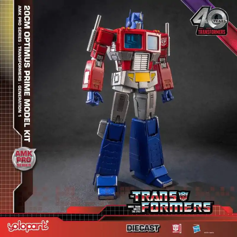 Transformers: Generation One AMK Pro Series Plastični Model Komplet Optimus Prime 20 cm fotografija izdelka