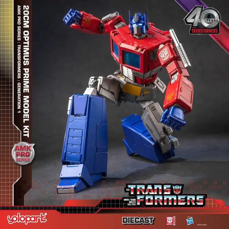 Transformers: Generation One AMK Pro Series Plastični Model Komplet Optimus Prime 20 cm fotografija izdelka