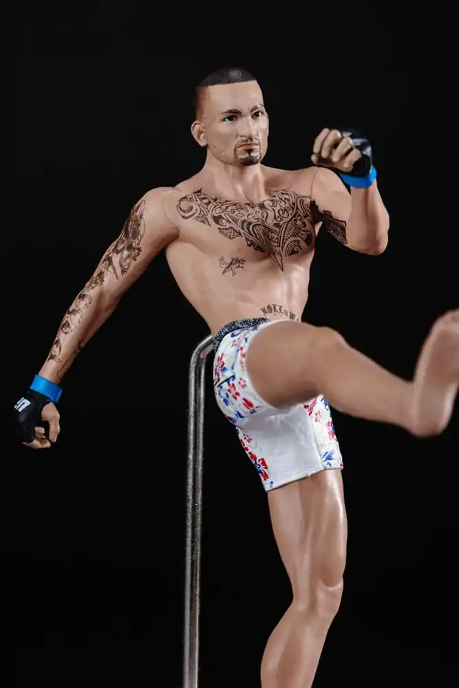 UFC Posed PVC kip Max Holloway 18 cm fotografija izdelka