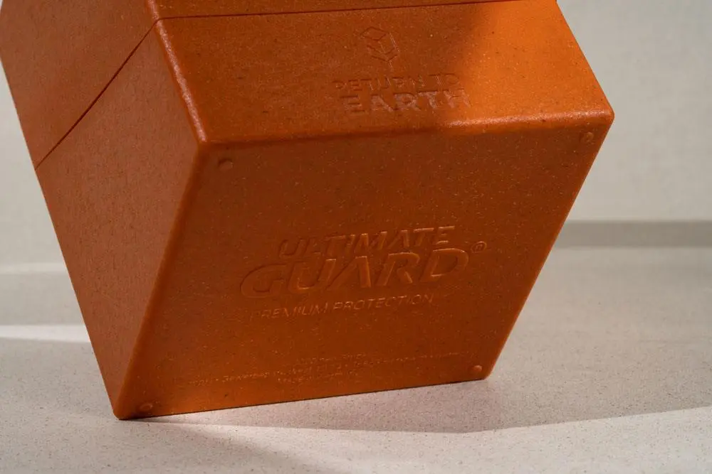 Ultimate Guard Return To Earth Boulder Etui za Komplet Kart 100+ Standardne Velikosti Oranžen fotografija izdelka