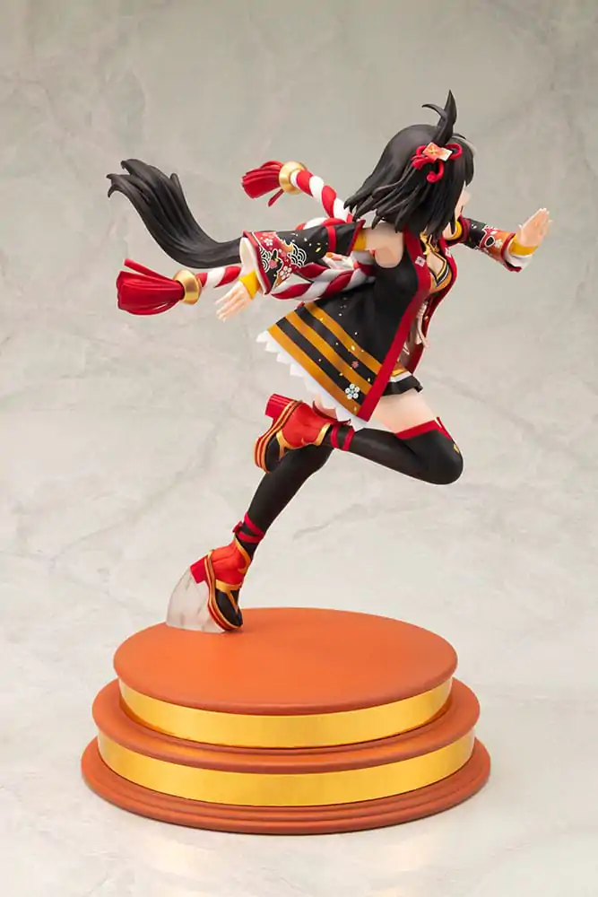 Uma Musume Pretty Derby PVC Kip 1/7 Outrunning the Encroaching Heat Kitasan Black 30 cm fotografija izdelka