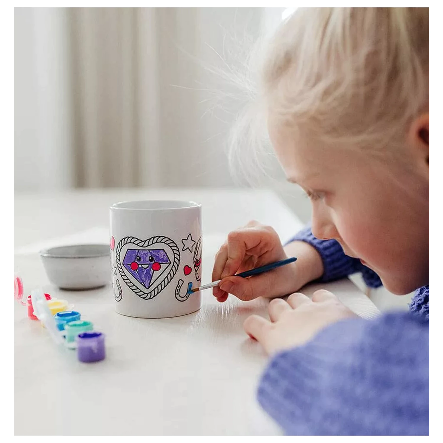 Unicorn Heart Barvna porcelanasta skodelica 235 ml fotografija izdelka