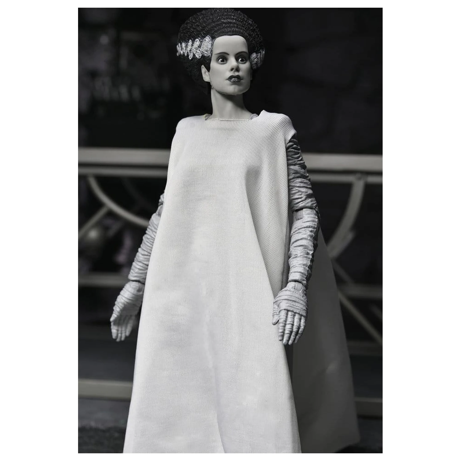 Universal Monsters Dvojno pakiranje akcijskih figur Bride of Frankenstein 90th Anniversary The Monster & His Mate (B&W) 18 cm fotografija izdelka