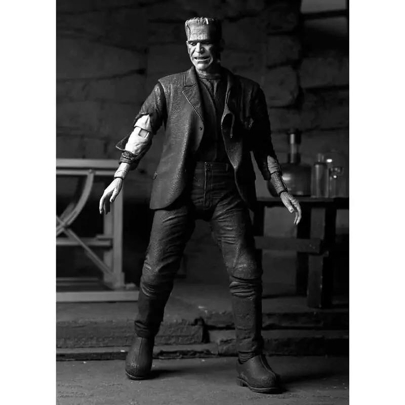 Universal Monsters The Bride of Frankenstein Ultimate Bride of Frankensteins Monster B&W Version. figura 18 cm fotografija izdelka