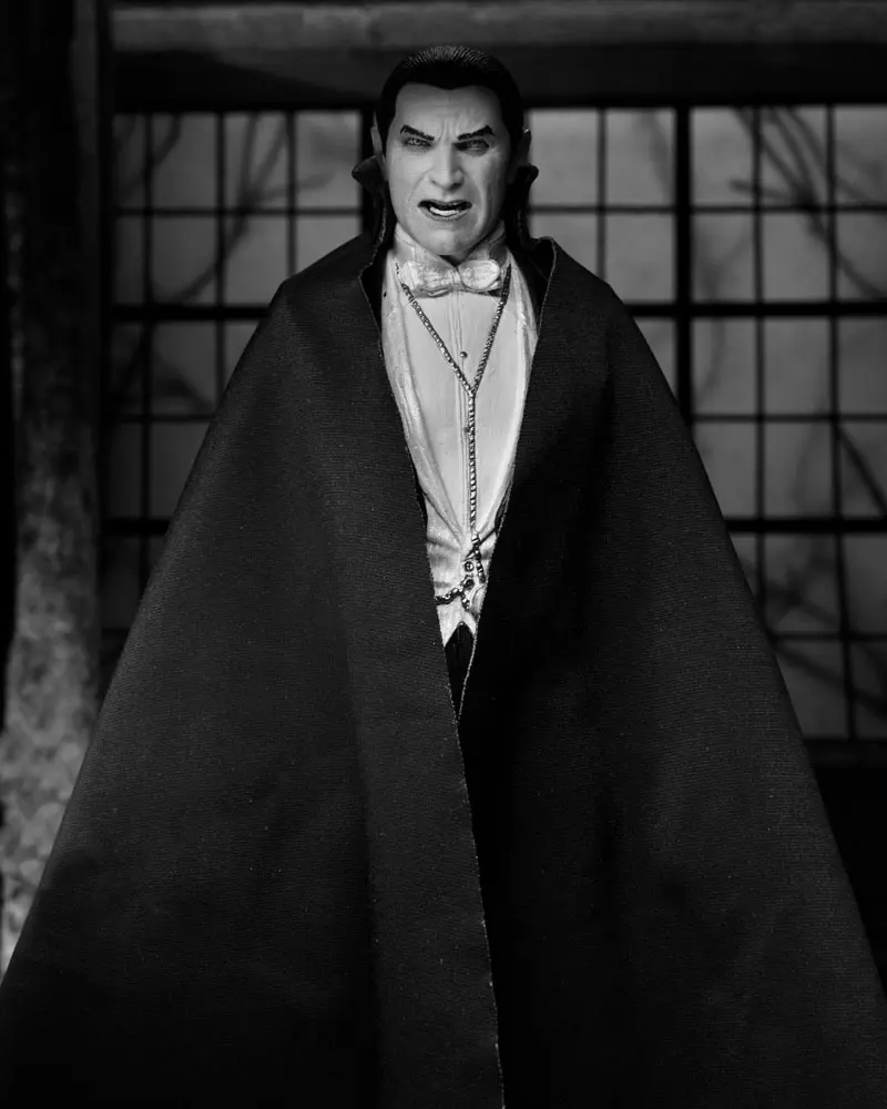 Universal Monsters Akcijska Figura Ultimate Dracula (Carfax Abbey) 18 cm fotografija izdelka