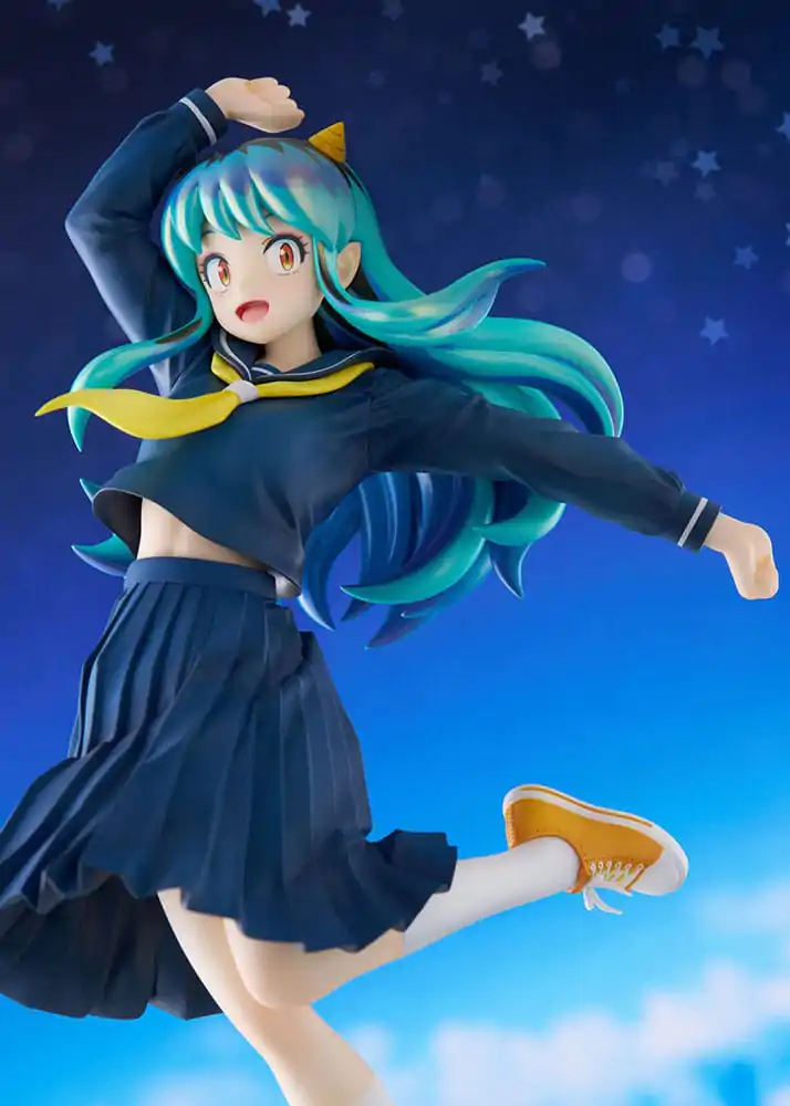 Urusei Yatsura Kip PVC 1/7 Lum Uniform Ver. 28 cm fotografija izdelka