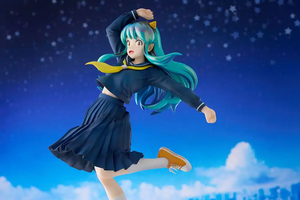 Urusei Yatsura Kip PVC 1/7 Lum Uniform Ver. 28 cm fotografija izdelka