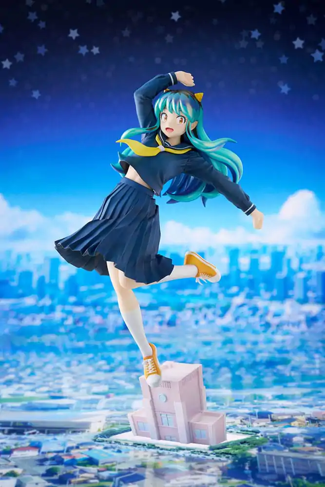 Urusei Yatsura Kip PVC 1/7 Lum Uniform Ver. 28 cm fotografija izdelka