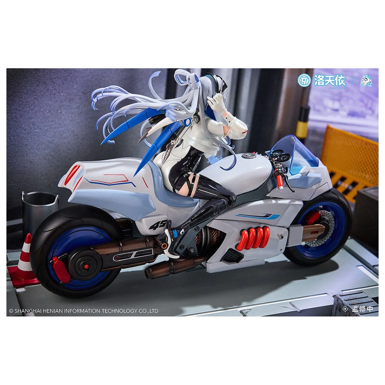 Vsinger PVC kip 1/7 Vsinger Luo Tianyi Retro-Future Storm Driver Ver. 23 cm fotografija izdelka