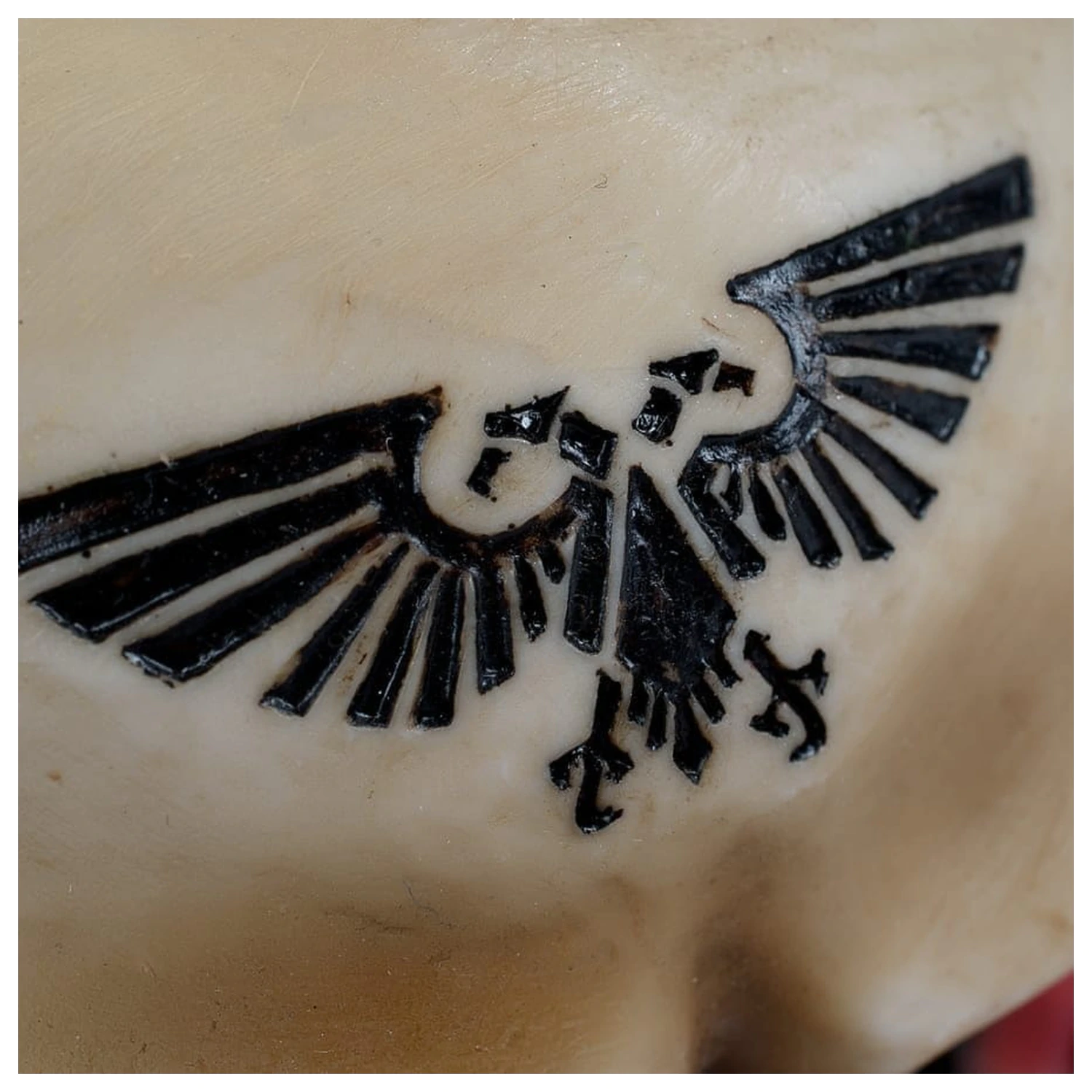 Warhammer 40,000 skodelica Servo Skull fotografija izdelka