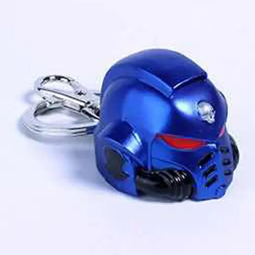 Warhammer 40K kovinska obesek za ključe Space Marine Primaris Helmet Ultramarine fotografija izdelka