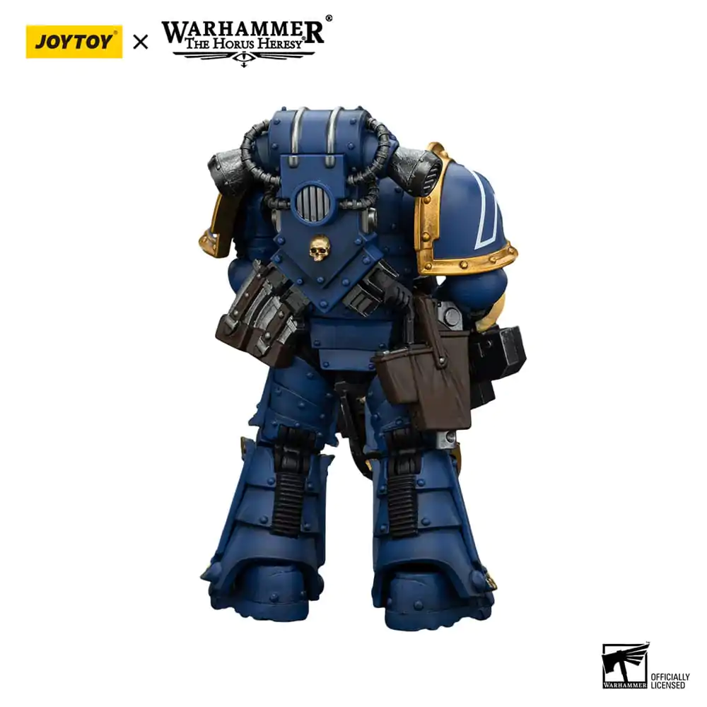 Warhammer The Horus Heresy Akcijska figura 1/18 Ultramarines Legion MKIII Tactical Support Squad Legionar s težkim bolterjem 12 cm fotografija izdelka