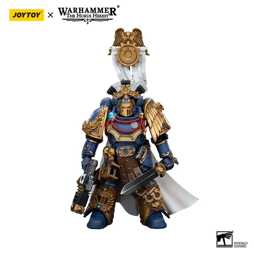 Warhammer The Horus Heresy akcijska figura 1/18 Ultramarines Legion Praetor z električnim mečem in Volkite Serpenta 12 cm fotografija izdelka