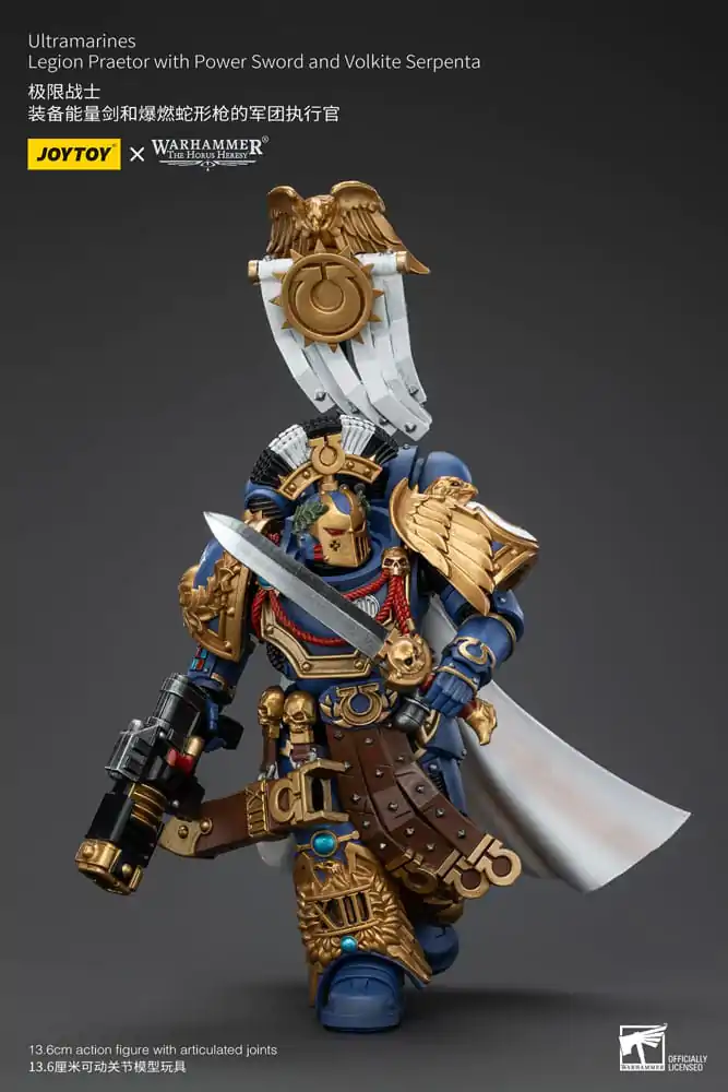 Warhammer The Horus Heresy akcijska figura 1/18 Ultramarines Legion Praetor z električnim mečem in Volkite Serpenta 12 cm fotografija izdelka