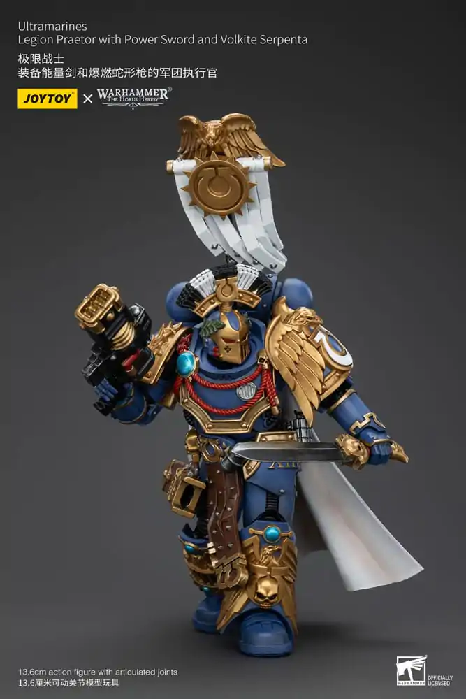 Warhammer The Horus Heresy akcijska figura 1/18 Ultramarines Legion Praetor z električnim mečem in Volkite Serpenta 12 cm fotografija izdelka