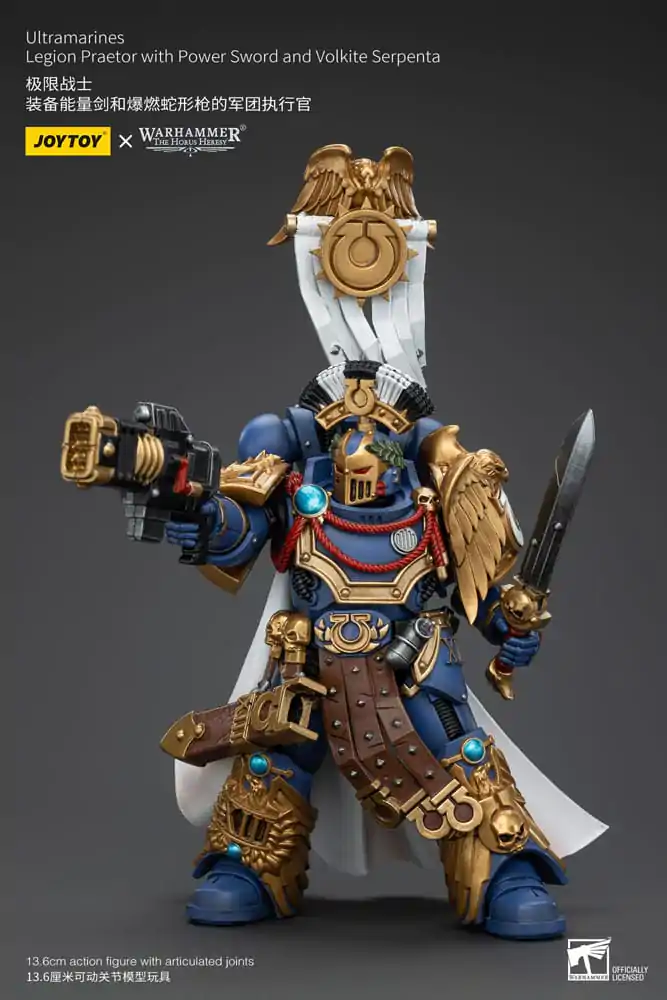 Warhammer The Horus Heresy akcijska figura 1/18 Ultramarines Legion Praetor z električnim mečem in Volkite Serpenta 12 cm fotografija izdelka