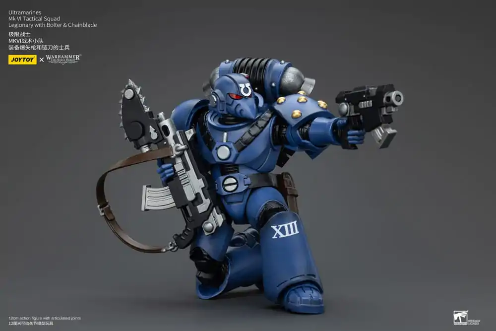 Warhammer The Horus Heresy akcijska figura 1/18 Ultramarines MK VI Tactical Squad Legionar s puško &amp; verižnim mečem 12 cm fotografija izdelka