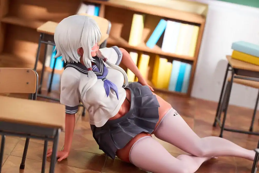 Kipci World Where the Thickness of a Girl's Thighs is Equal to Her Social Status 1/5 Raura Aiza & Iroha Shishikura 14 cm fotografija izdelka